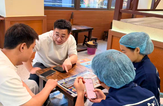 轻伤不下火线  坚守诠释担当